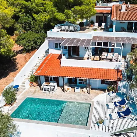 Aglaia, A Treasure In Paradise Kanapitsa (Skiathos)